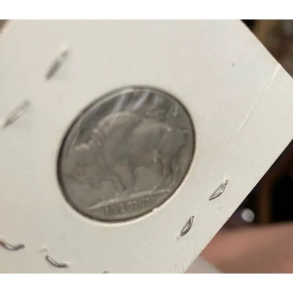 1937 Buffalo Nickel Choice - Picture 9 of 9